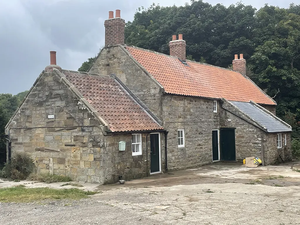 east barnby roof after work